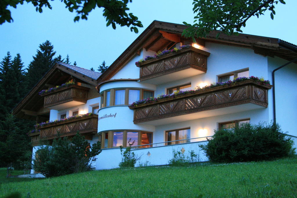 Bed & Breakfast Untermuellerhof Maranza Extérieur photo